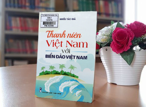 Giới thiệu sách chuyên đề kỉ niệm 91 năm ngày thành lập Đoàn Thanh niên Cộng sản Hồ Chí Minh (26/3/1931 - 26/3/2022)