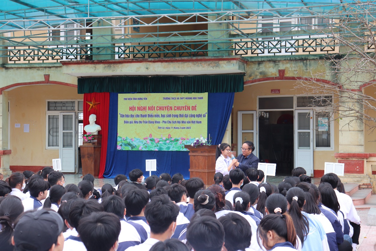 Hội nghị Nói chuyện chuyên đề: "Văn hóa đọc cho thanh thiếu niên, học sinh trong thời đại công nghệ số"