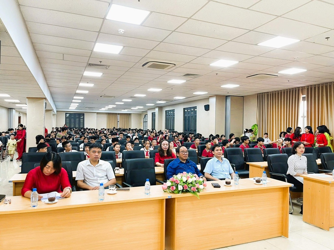 Tổ chức nói chuyện chuyên đề về sách và văn hóa đọc
